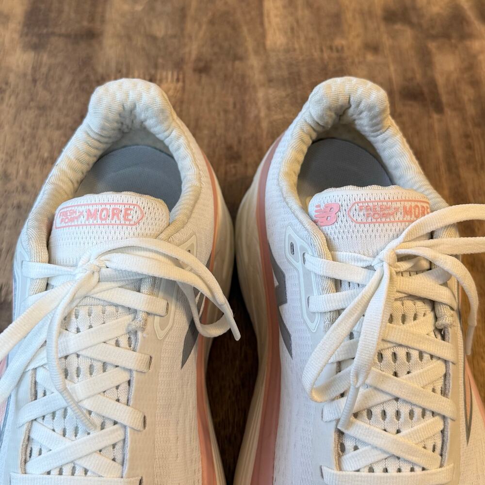 New Balance x CALIA MORE V5 Shoe Fresh Foam Neutral Max Cushion White Women 9.5B - Picture 10 of 10